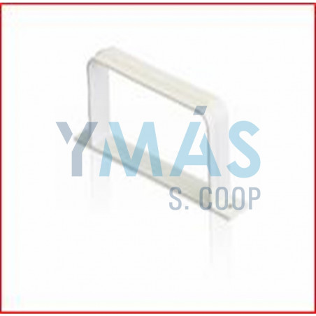 ABRAZADERA RECTANGULAR CERRADA PLASTICA 150X75