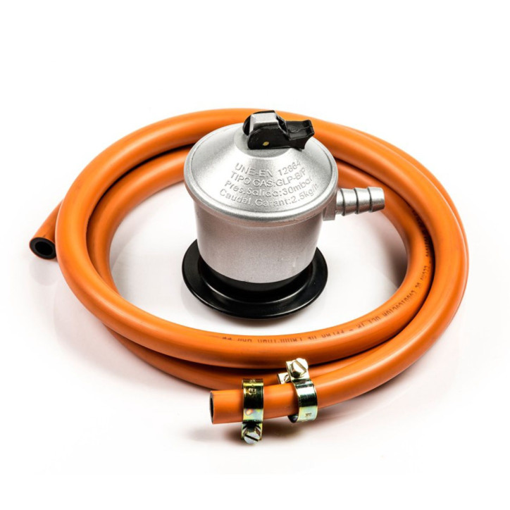 KIT REGULADOR BOTELLA + MANGUERA 1.5M + ABRAZADERA COM GAS KIT REGULADOR BOTELLA + MANGUERA 1.5M + ABRAZADERA COM GAS